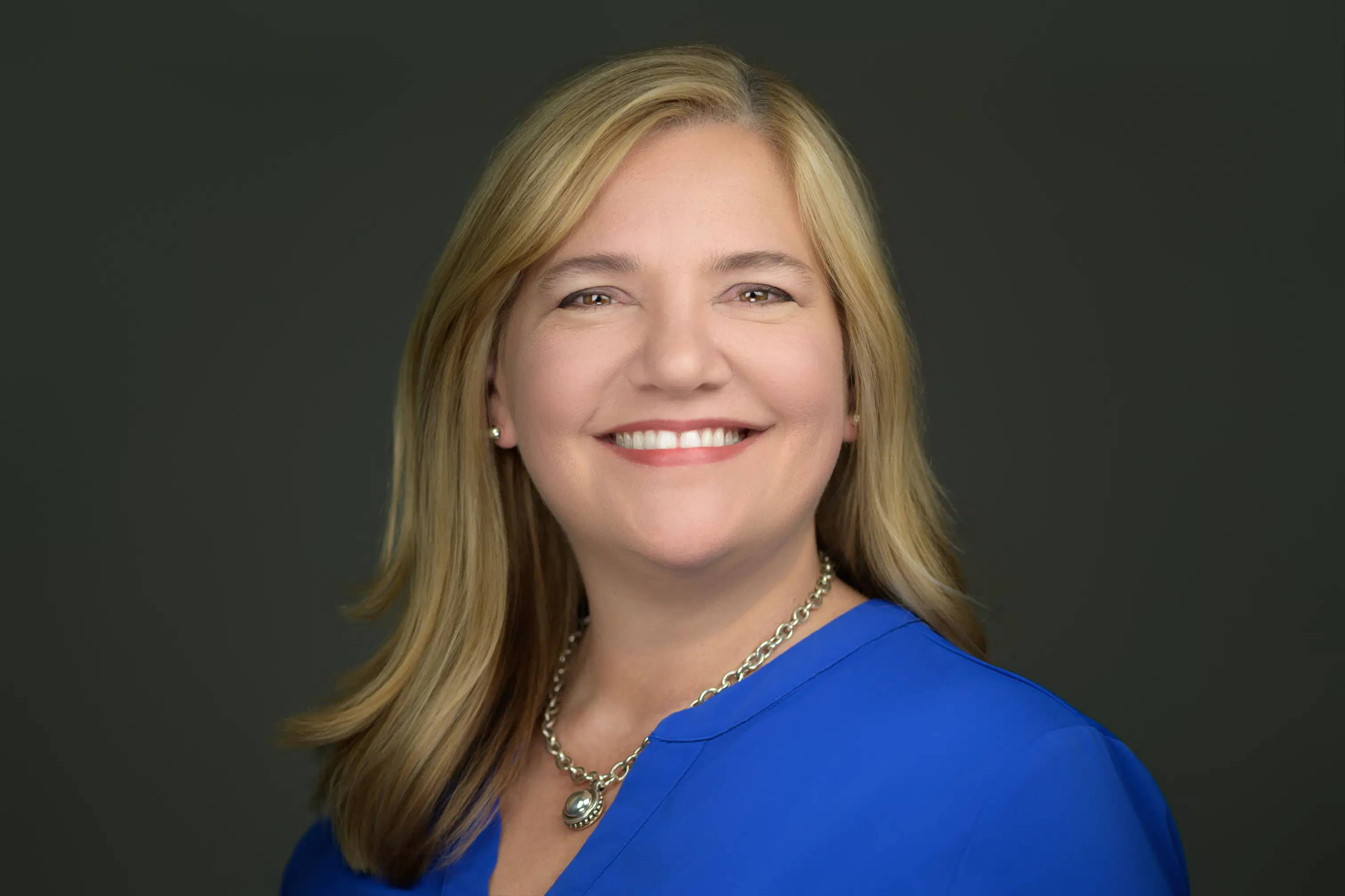 Executive Confidence and Approachability