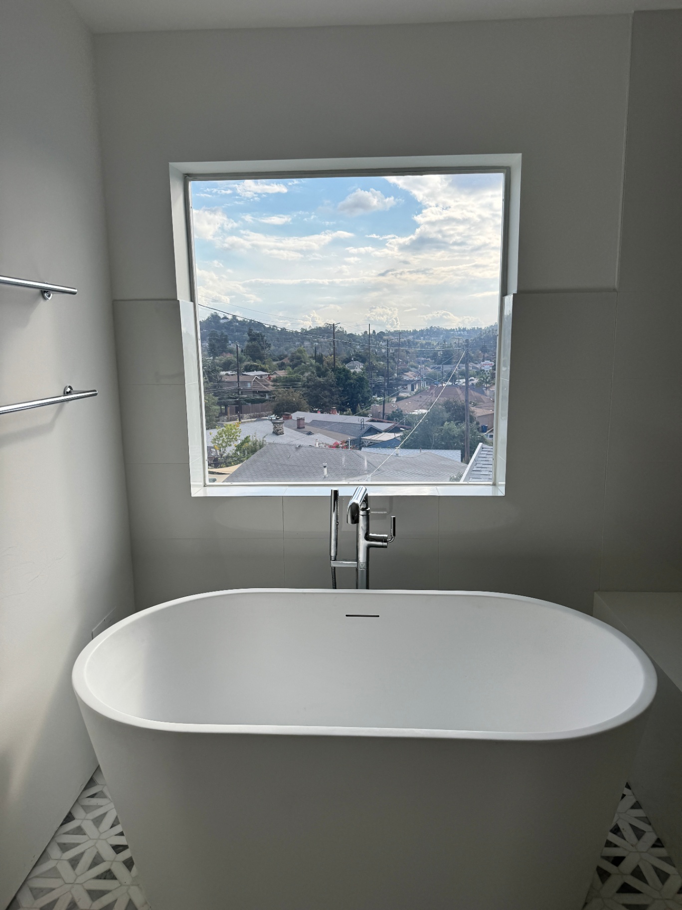 Modern Bathroom with PDLC Smart Film Retrofit
