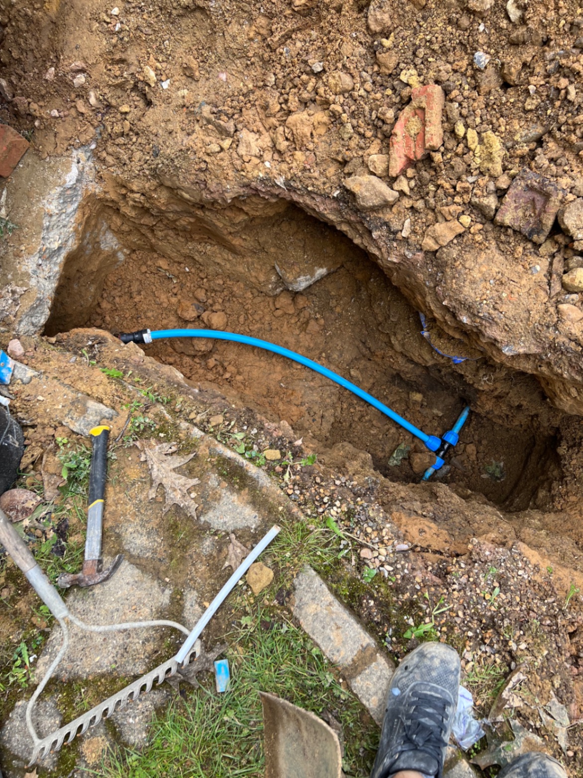 New underground water pipe installation