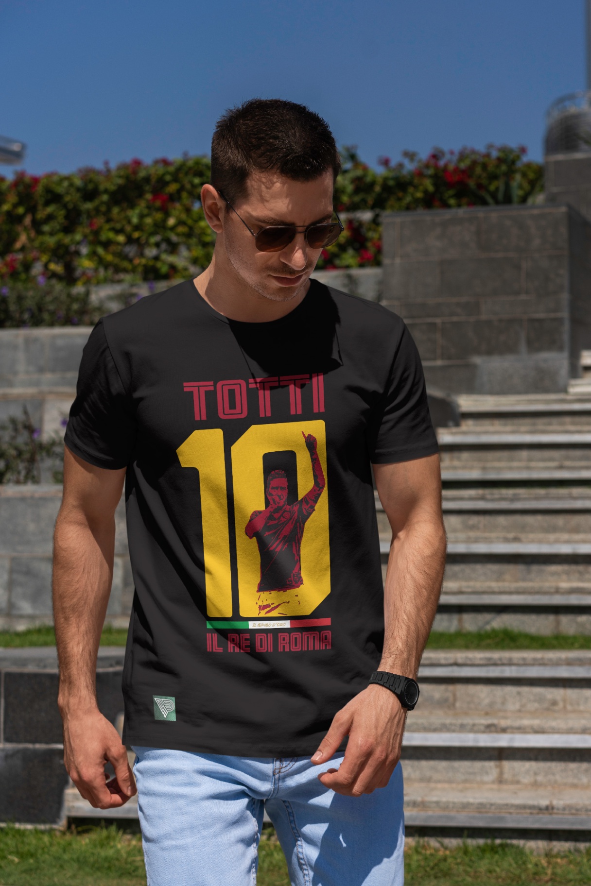 Vintage Pitch Black Totti Graphic T-Shirt