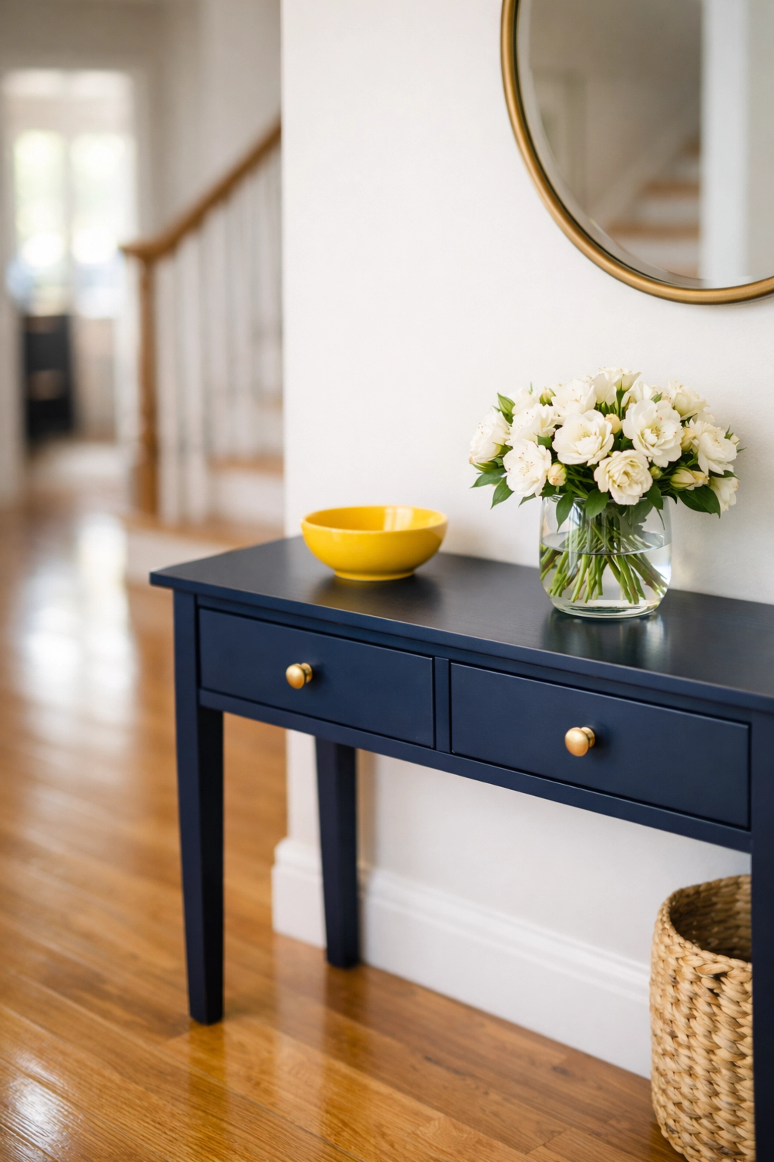 Clean and inviting home entryway following professional apartment cleaning services in Leominster MA.
