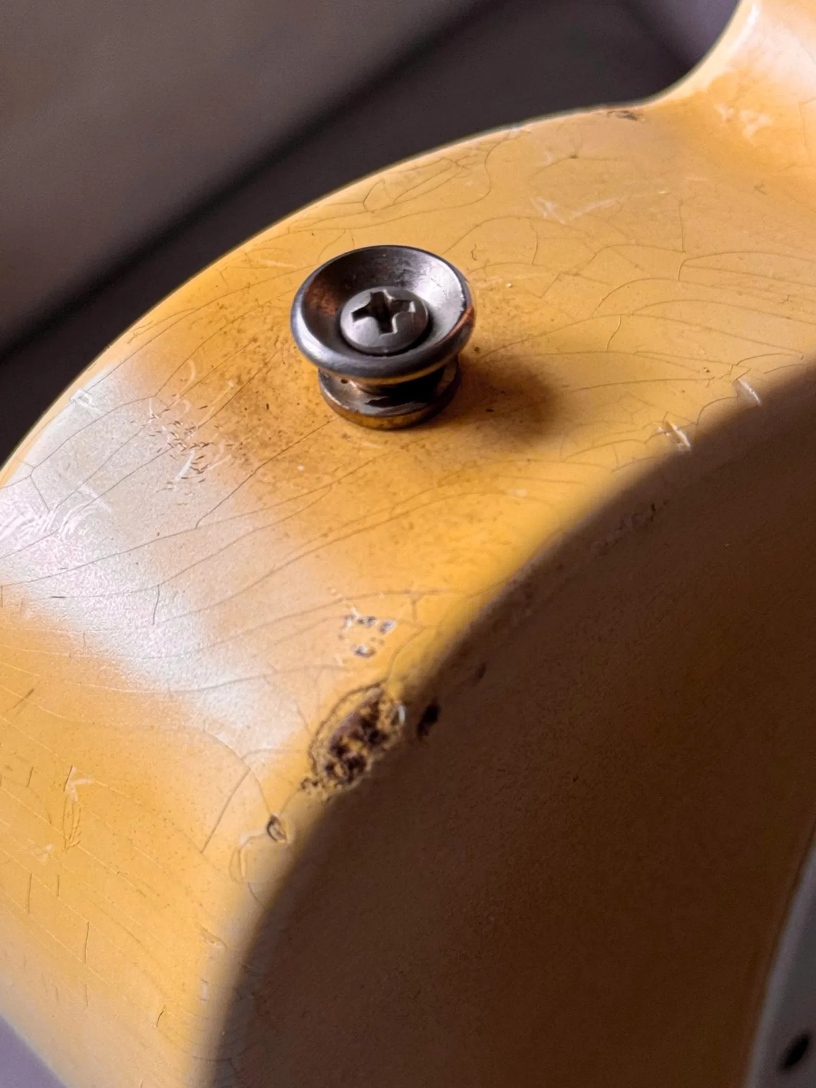 Workshop detail: Jack Daniels bottle vibe