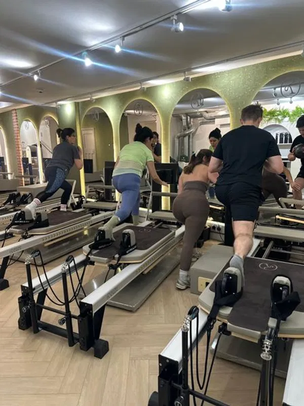 Group Reformer Pilates Class
