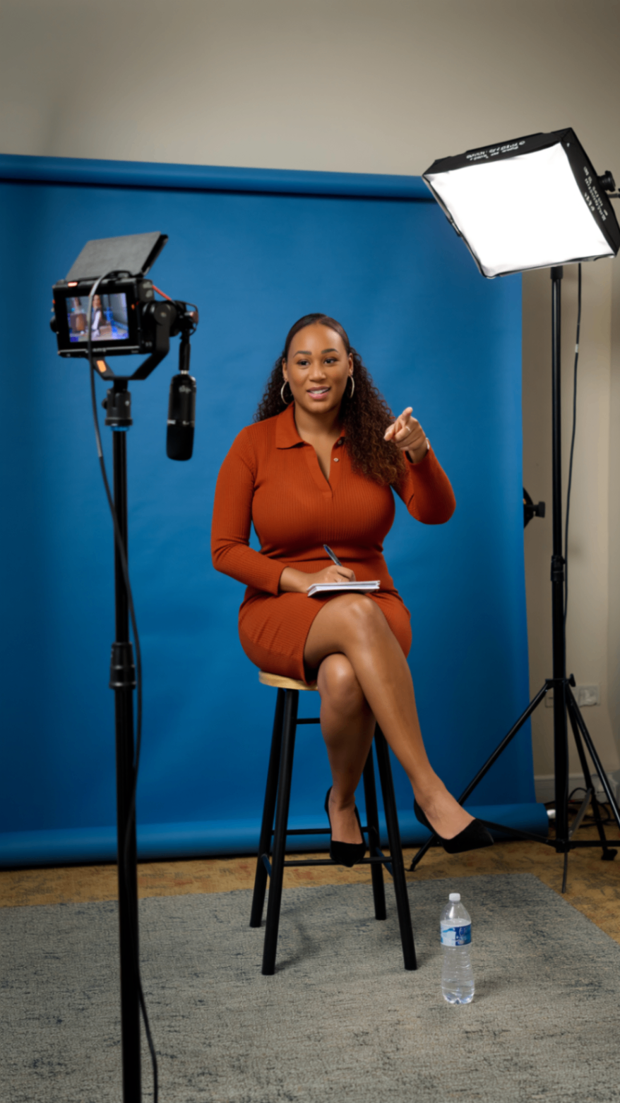 A business consultant preparing a video for Consultamind Systems