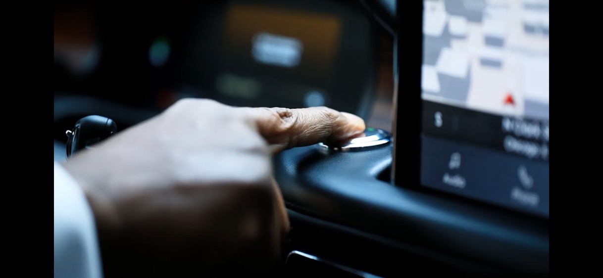 Professional Chauffeur Ignition Start