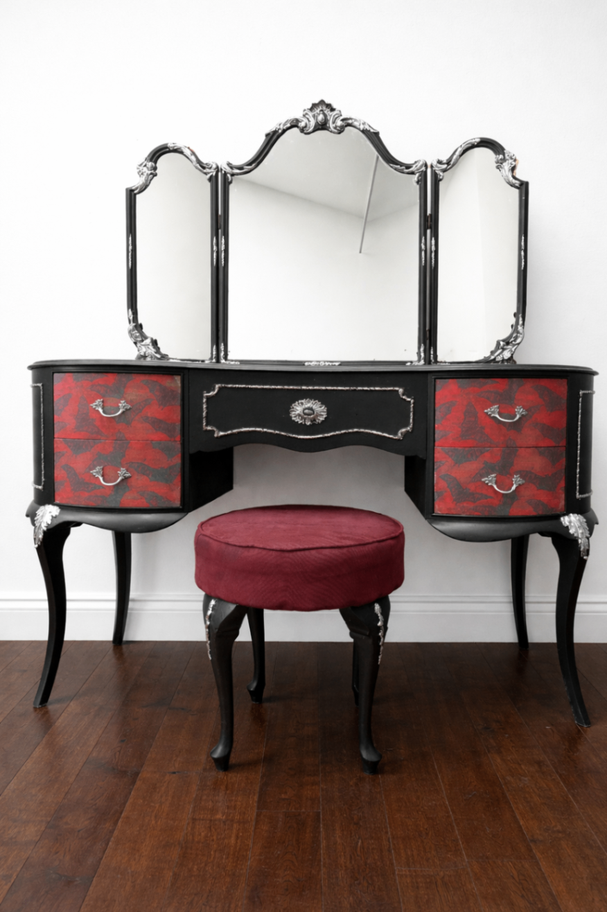 Art Deco-style vanity set Professionally refinished in matte black with hand-applied silver gilding