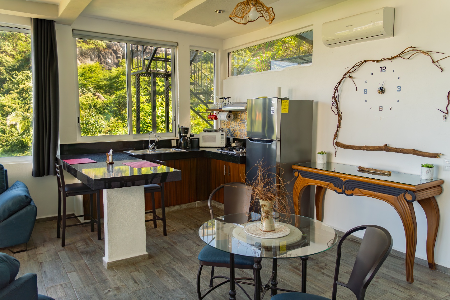 Modern Open-Plan Condo Kitchen and Dining Area in Puerto Vallarta