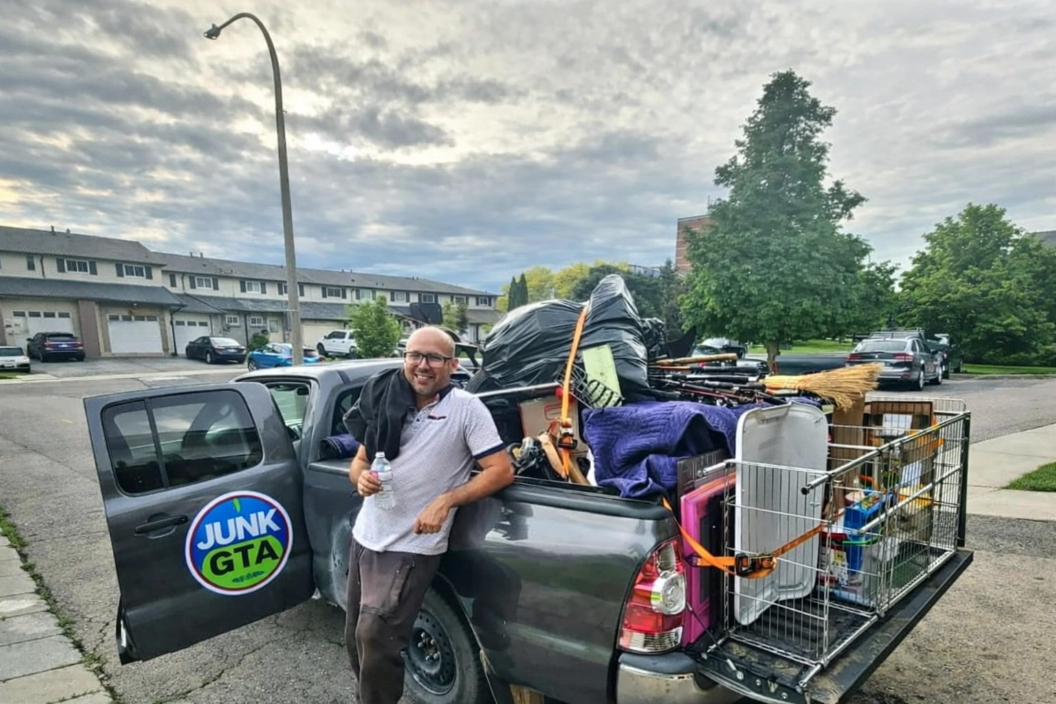 Junk GTA crew member full load residential