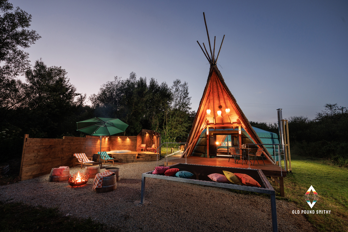 Old Pound Smithy's Luxury Tipi Accommodation at Dusk