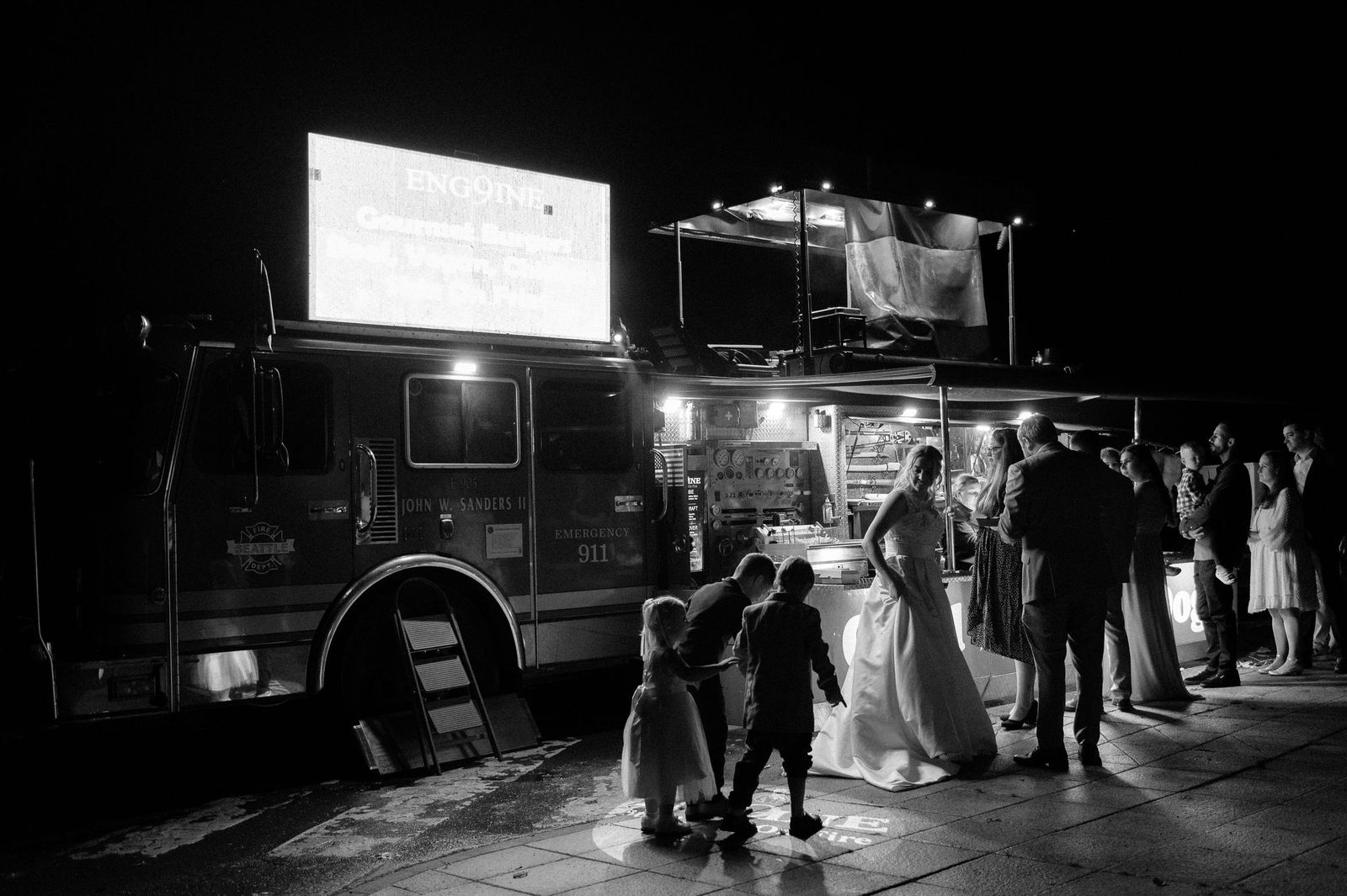 Wedding food truck scene