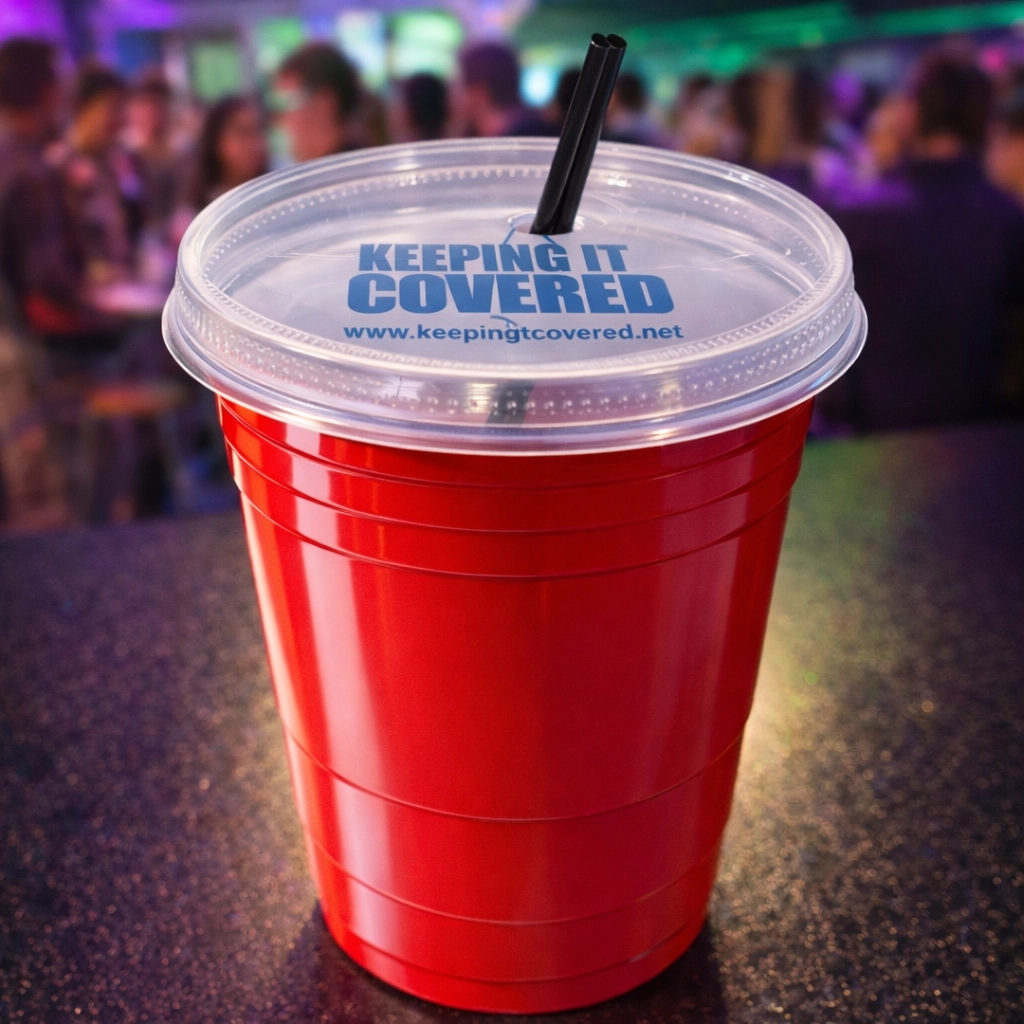 Keeping It Covered lid on restaurant drink