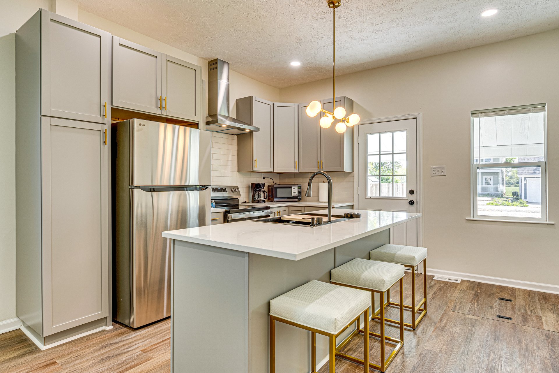Modern Renovated Kitchen