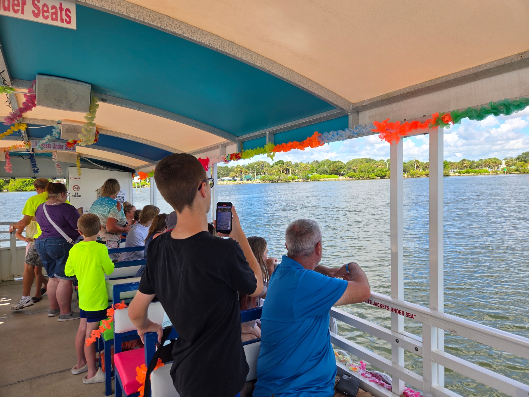 Cruise Cocoa Sightseeing Tour