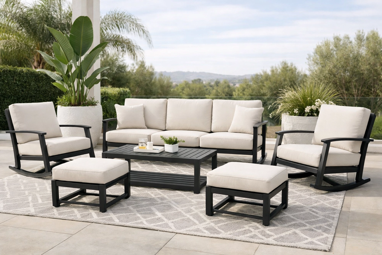 [HERO] Amazon Find: The Ultimate Outdoor Oasis with SUNSHINE VALLEY