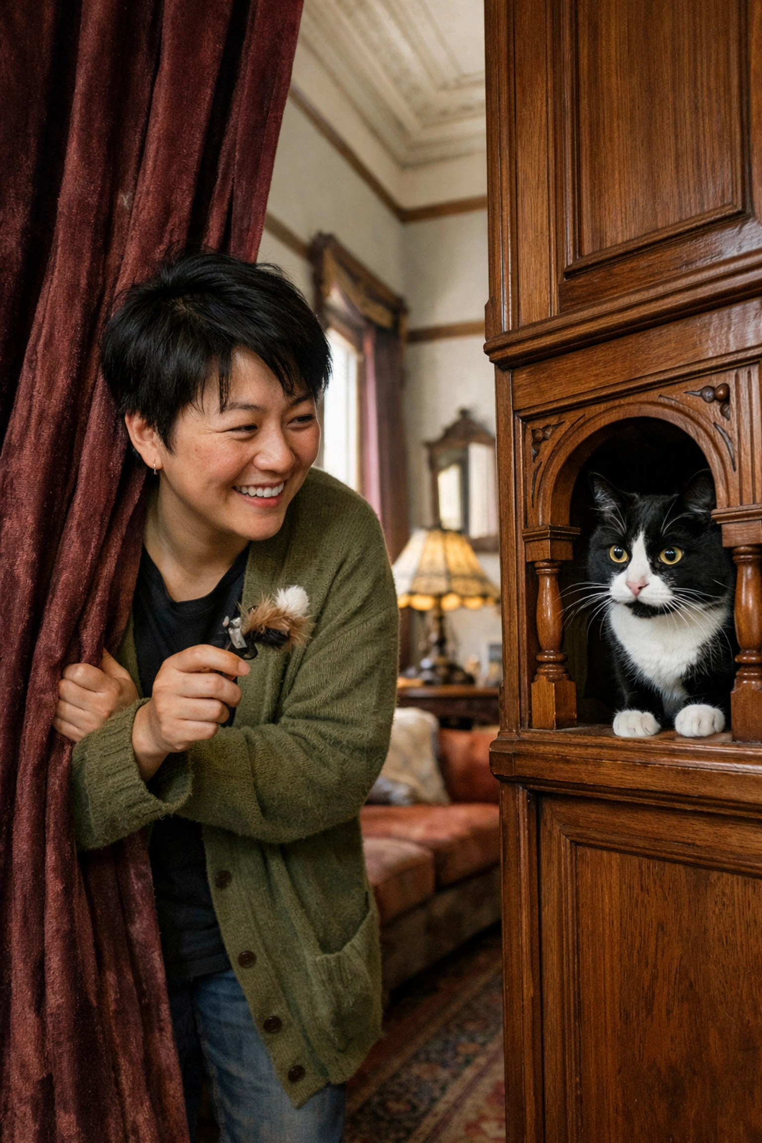 Specialized cat sitting in a San Francisco Victorian home, finding a hidden tuxedo cat.