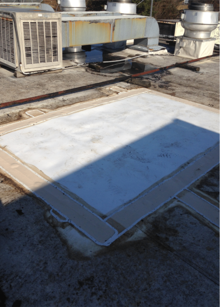 Commercial roof maintenance and repair